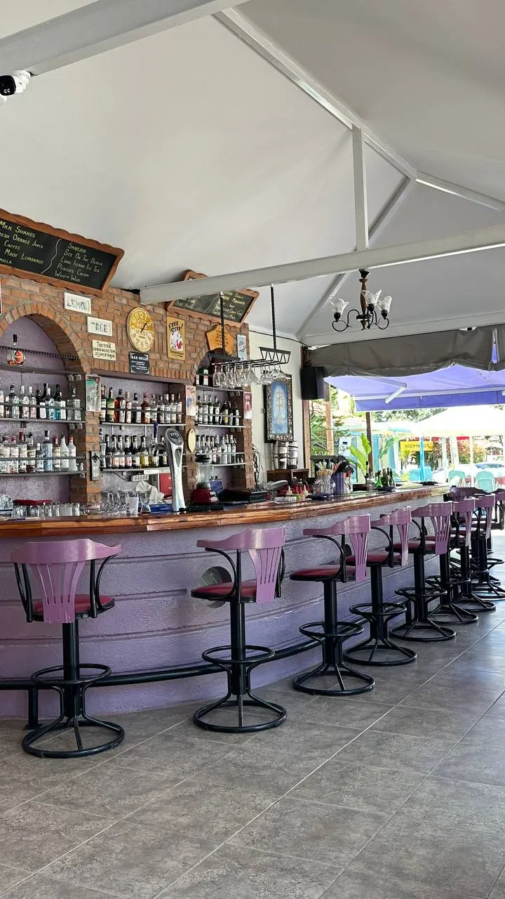 Lemon Tree Bar